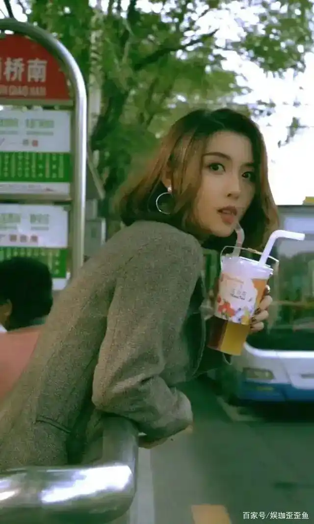 网红聂小雨黑料视频在哪里找到,_聂小雨 网红炒作CP 三角恋
