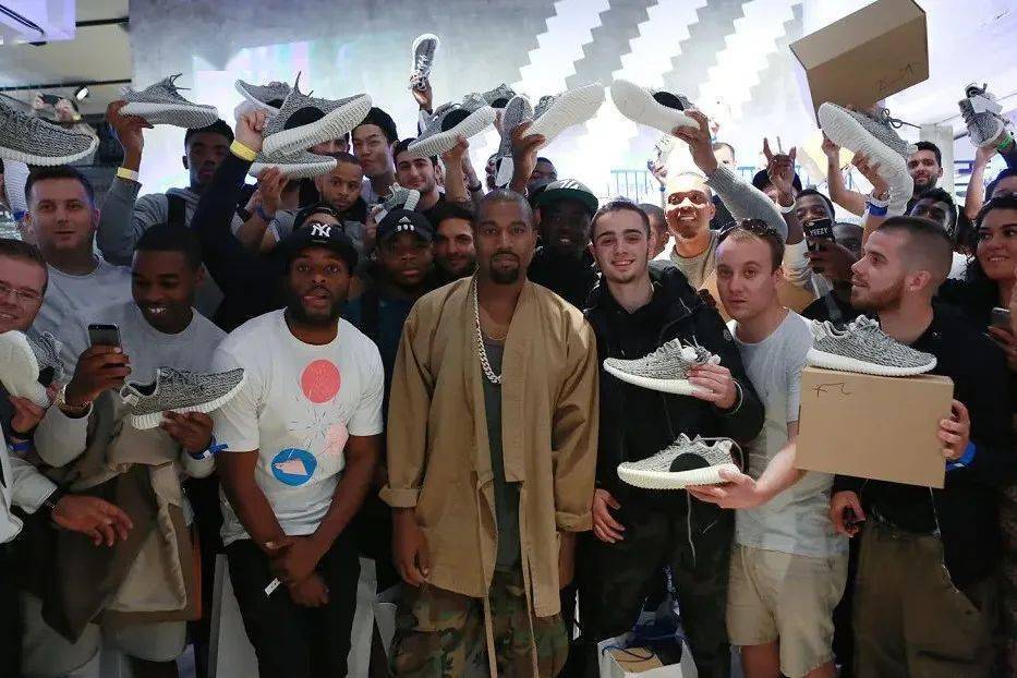adidas yeezy合作终止_yeezy设计理念演变_yeezy水蜜桃与Adidas合作
