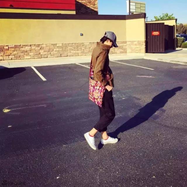 娱乐圈知名女导演_徐静蕾导演作品票房破亿_徐静蕾才女多才多艺